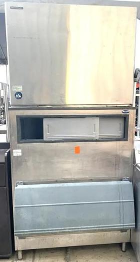 Used HOSHIZAKI KM-2400SRH3 2300 LBS Crescent Ice Cuber STACKABLE Ice Maker with BIN