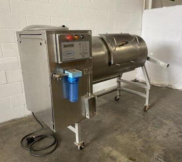 Used SIPROMAC 500 LB MEAT VACUUM TUMBLER