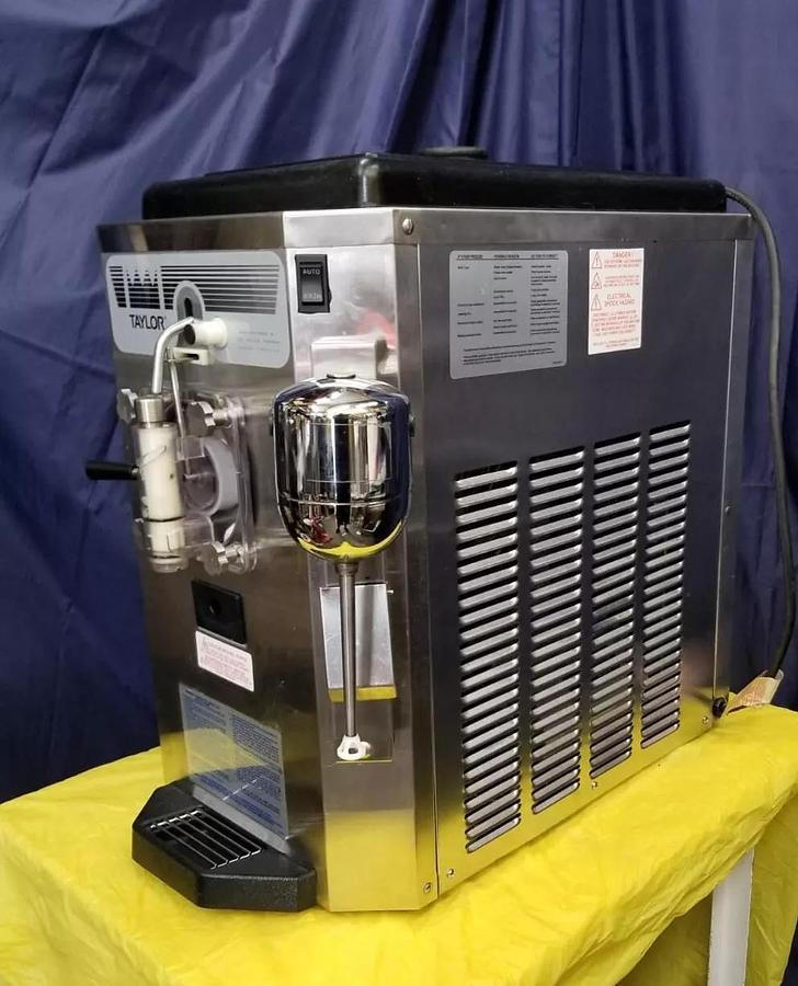 Used TAYLOR 430-12 FROZEN DRINK Machine shake smoothie coffee cocktail  FREEZER