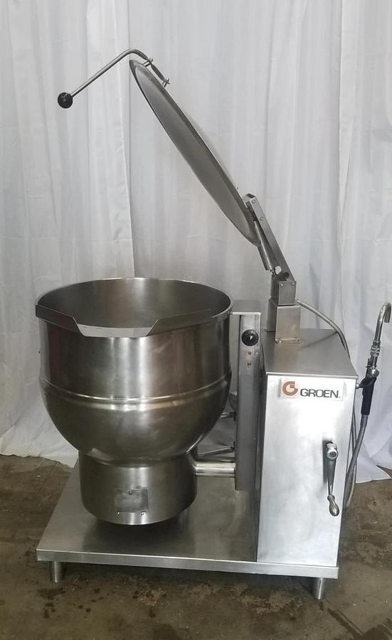 Used GROEN DHT/1P-40 Steam Jacketed 40 Gal Tilting Kettle NATURAL GAS