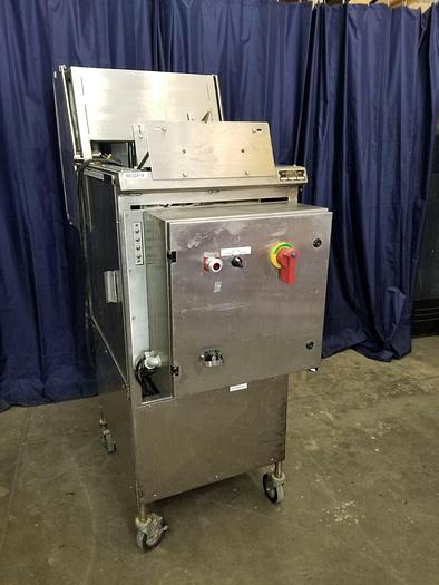 Used TRAY FORMER MAKER A.E. Randles Model 10-18