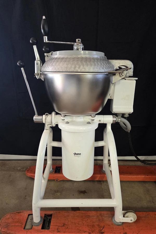 Used HOBART VCM25 Vertical Chopper Mixer 25 QT Food Processor