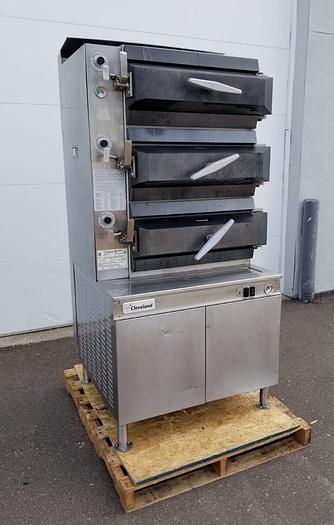 Used Very Nice CLEVELAND PGM3003 Gas Pressure STEAMER